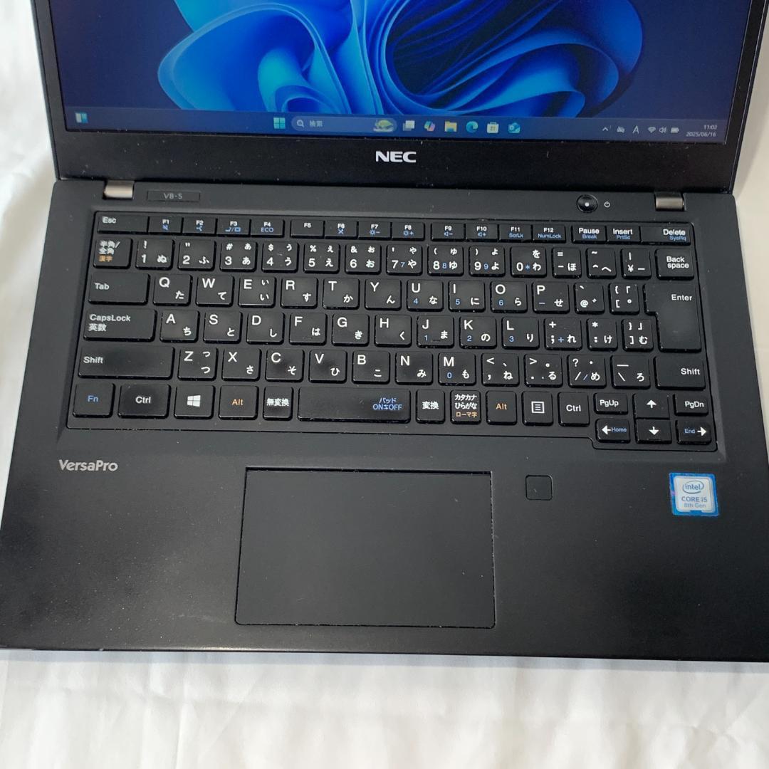 N04C【美品】NEC 13.3型/i5第8世代/8GB/512GB m