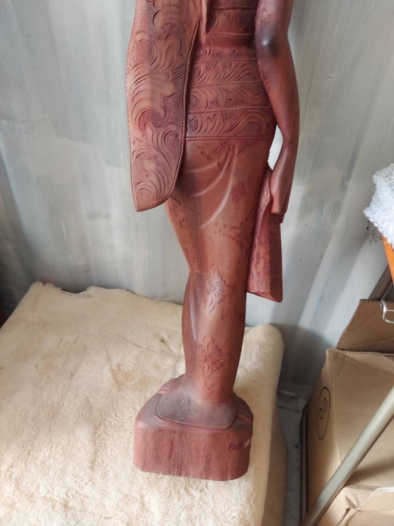 木製女性像 彫刻 　バリ島　木彫り