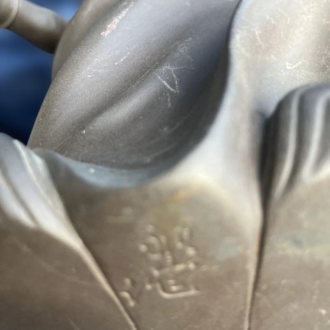 ()だるま大師の達磨像と思われます。