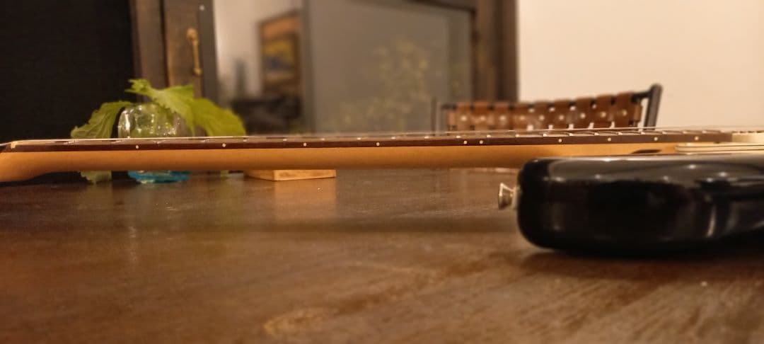 エレキギター サンバースト 3ピックアップ　レインボートーン