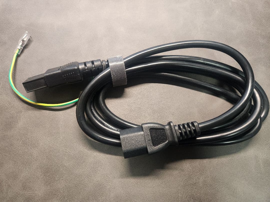 PLAYTECH GPA-100 ペダル型パワーアンプ