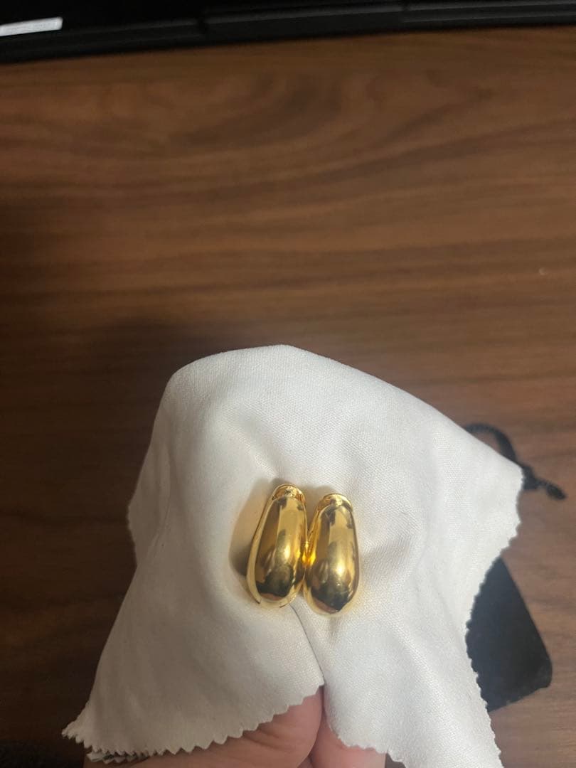 ミ*キ様 Tom wood Ice Hoops Medium ゴールド ピアス