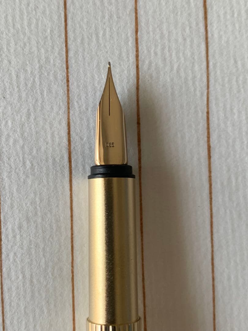 Montblanc（モンブラン） Noblesse 万年筆 14K