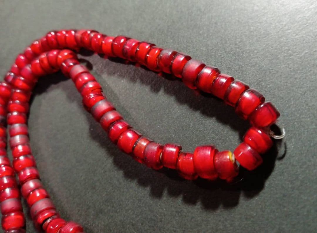 希少　アンティークビーズ　ホワイトハーツ　トレードビーズ　ヴェネチアンビーズ