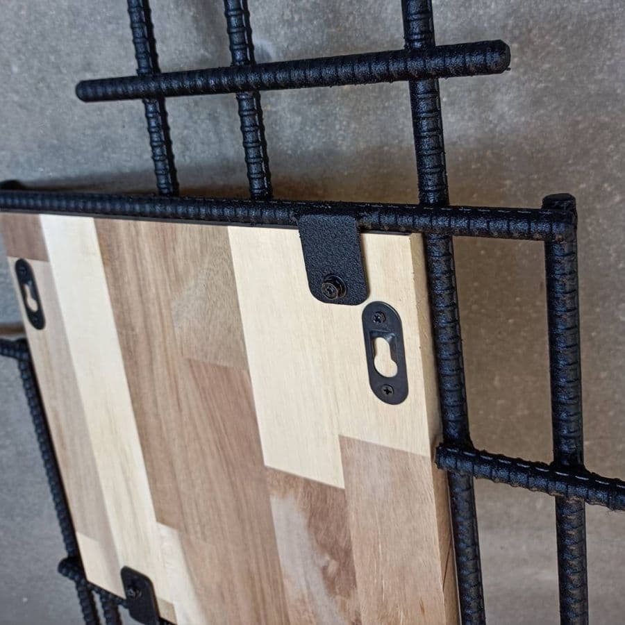 モダンな壁掛け看板