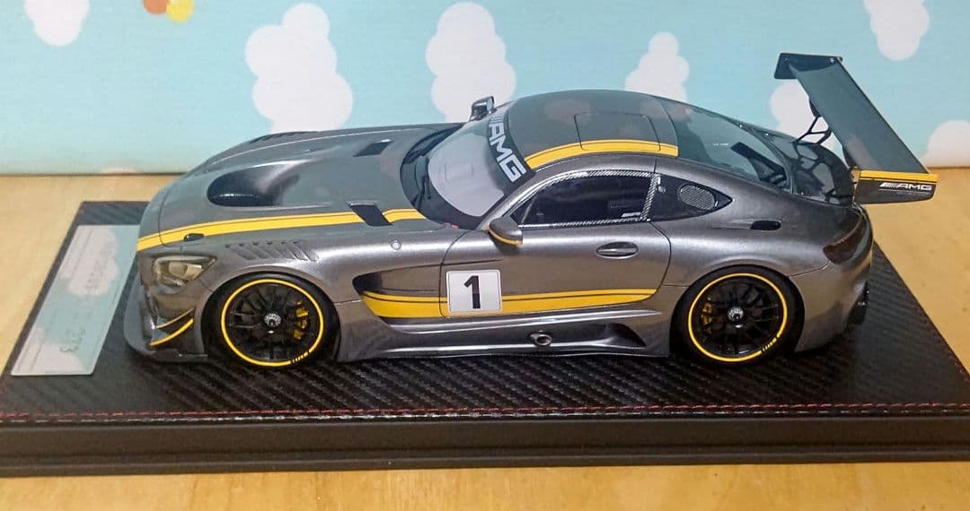 1/18 ベンツAMG GT3