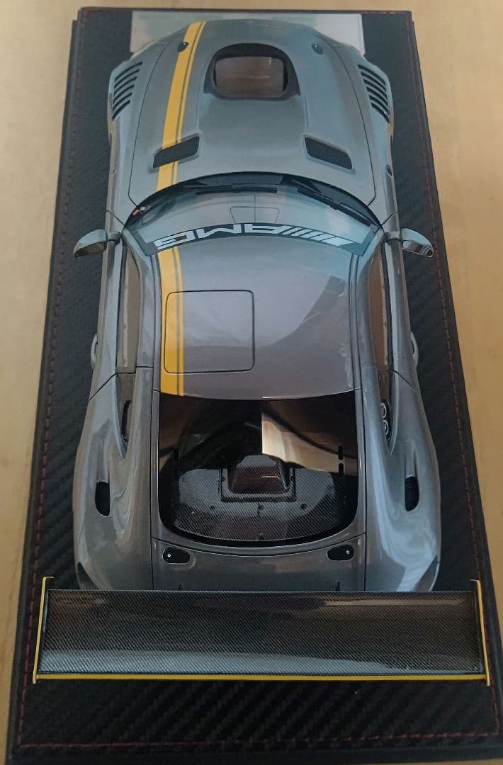 1/18 ベンツAMG GT3