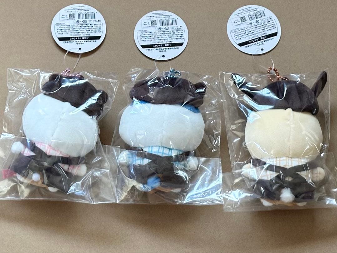 カフェの店員さんミニマスコット●ちいかわ・ハチワレ・うさぎ