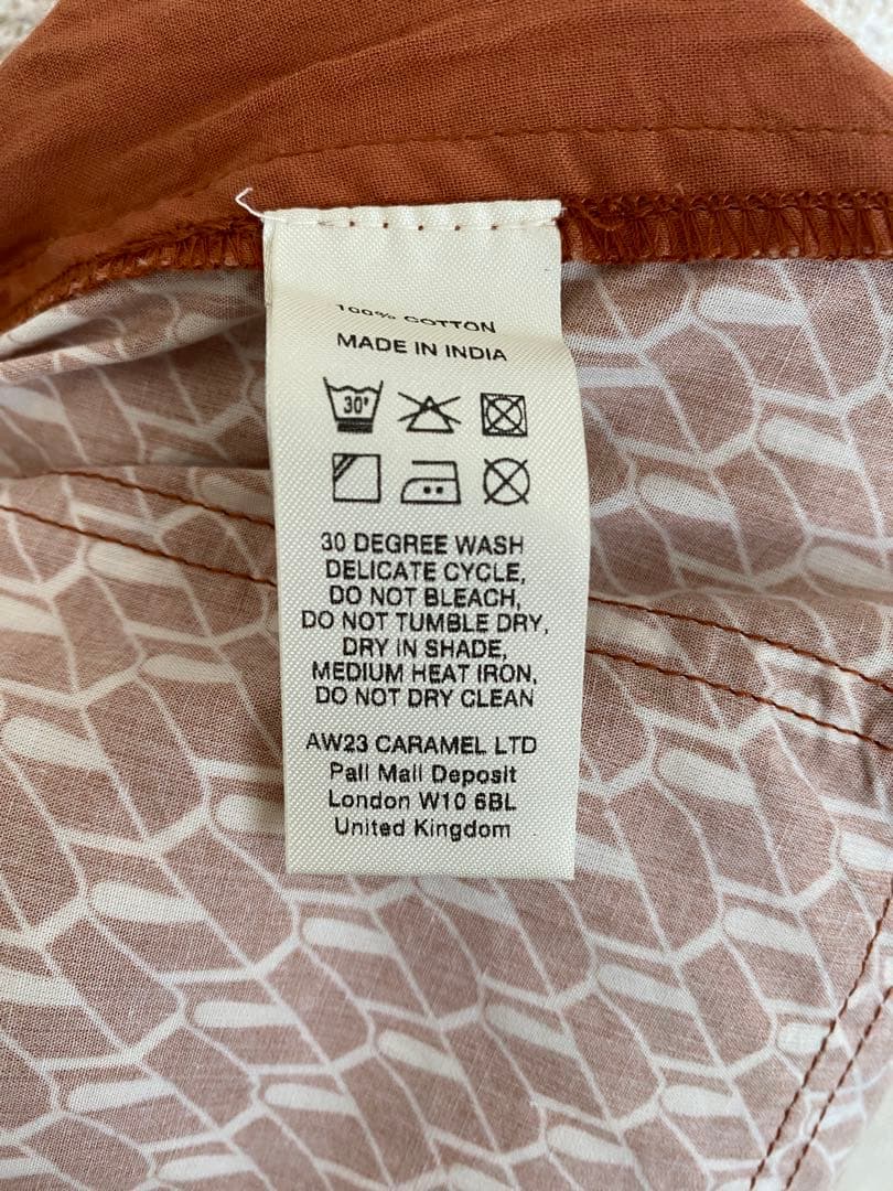 SALE❗️caramel ジオプリント柄　トラウザーパンツ