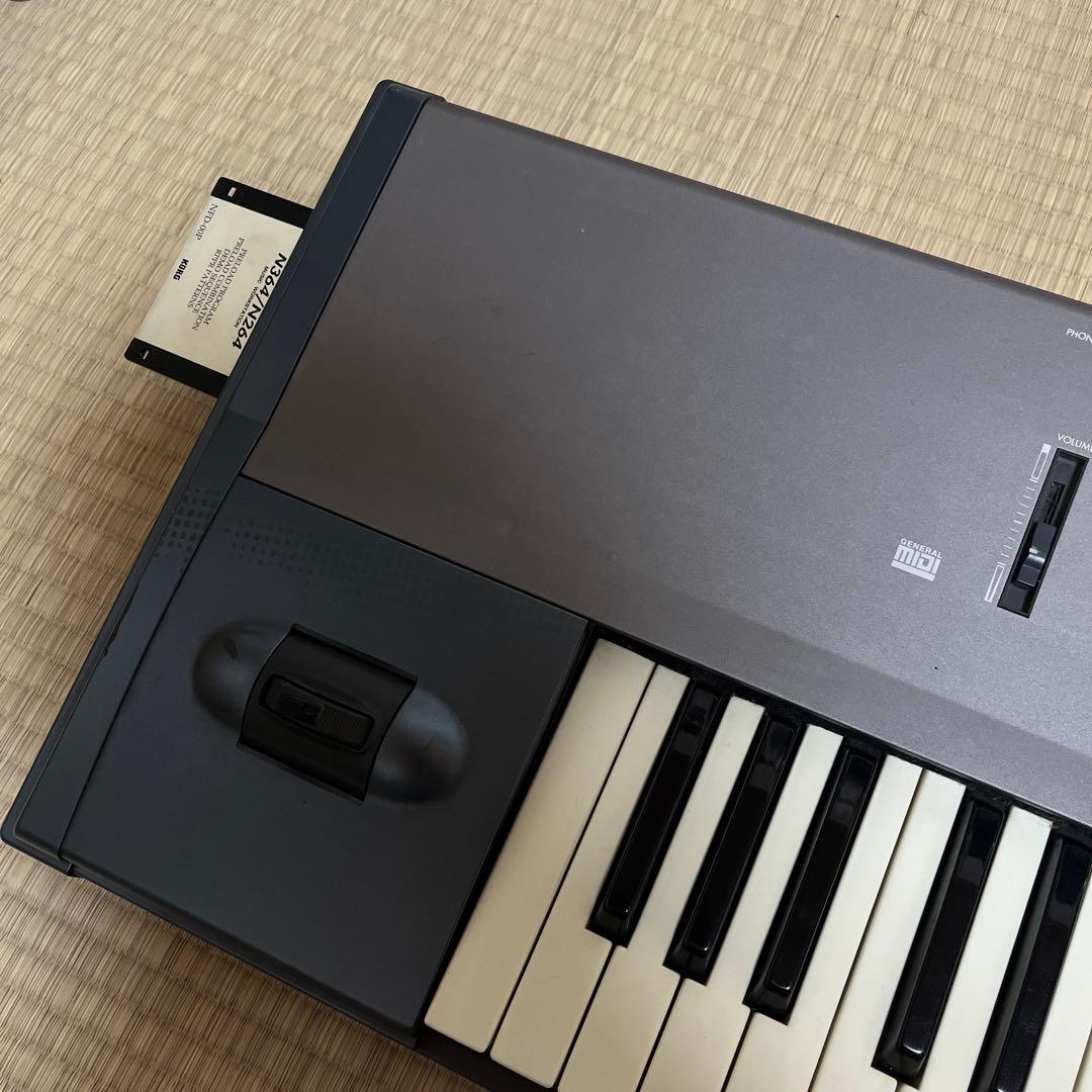 KORG N264 シンセサイザー 61鍵盤