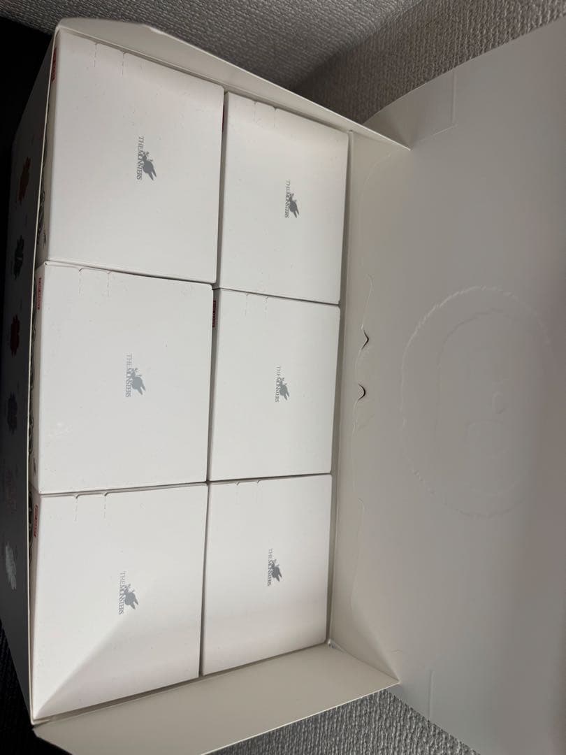 POP MART Big into Energy ぬいぐるみボックス