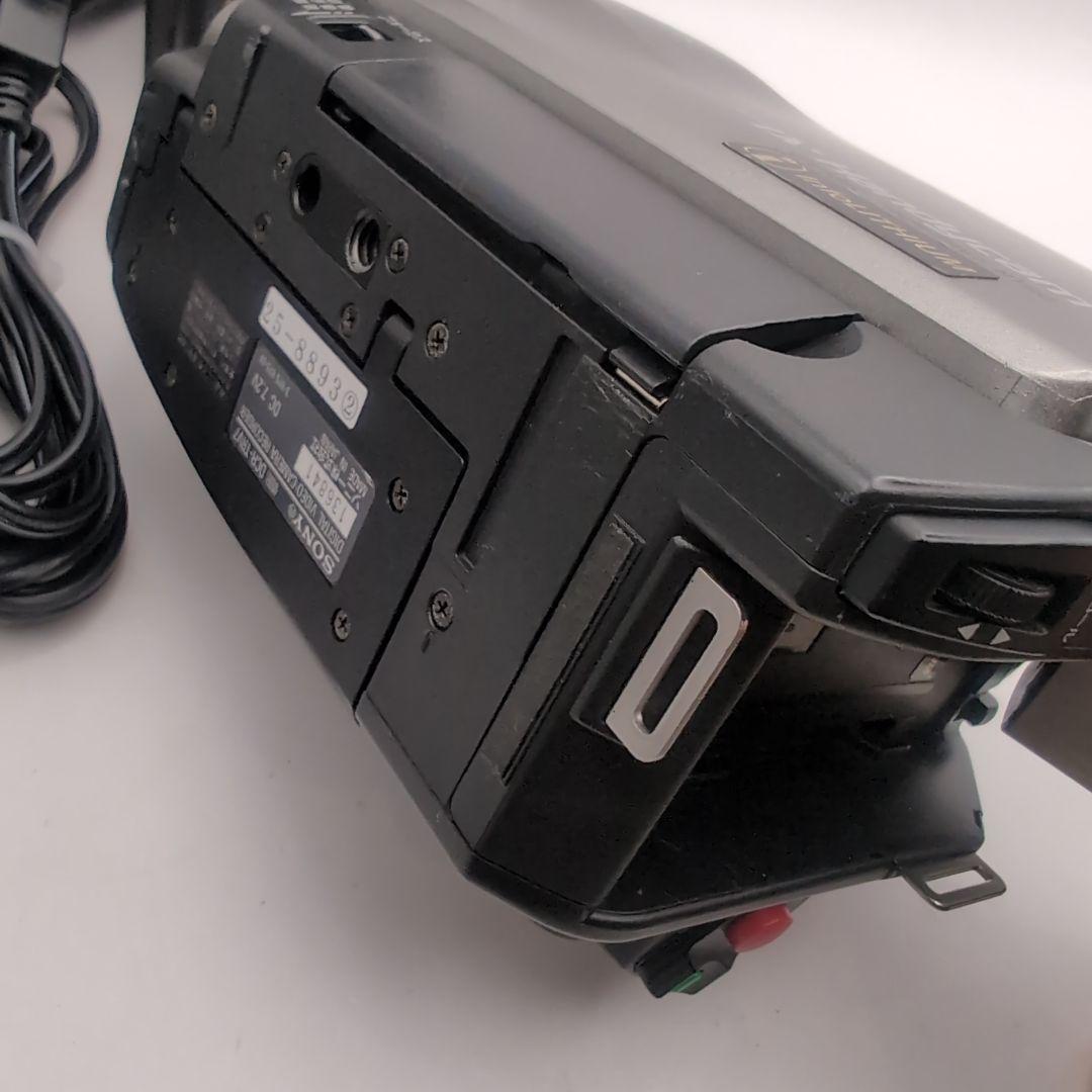 SONY Handycam DCR-TRV7 miniDビデオカメラ ジャンク品