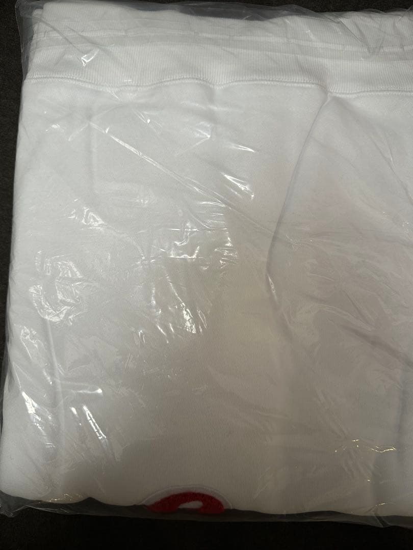 ずとまよ　ガチャ　当たり　スウェット