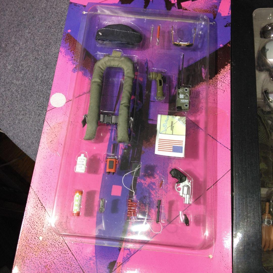 最終値下げ　リアルパイロットフィギュア 1/6スケール