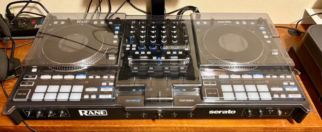 RANE Performer DJコントローラー（Decksaver付）