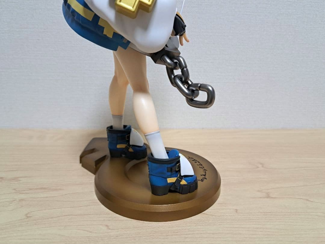 ブリジット　1/7スケールフィギュア　WAVE