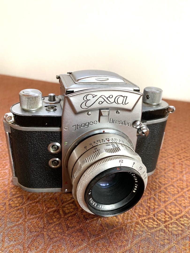 【最終お値下げ！】EXA フィルムカメラ Carl Zeiss Jenaレンズ