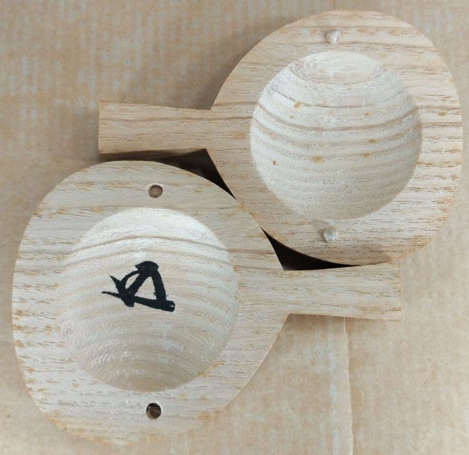 祥桒軒 川本光春 団扇香合(桐木地）裏千家十五代鵬雲斎 書付花押在判共箱 外紙箱