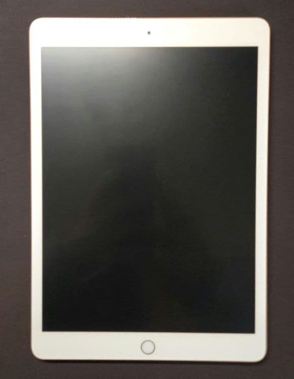 Apple iPad 8世代 32gb ゴールド