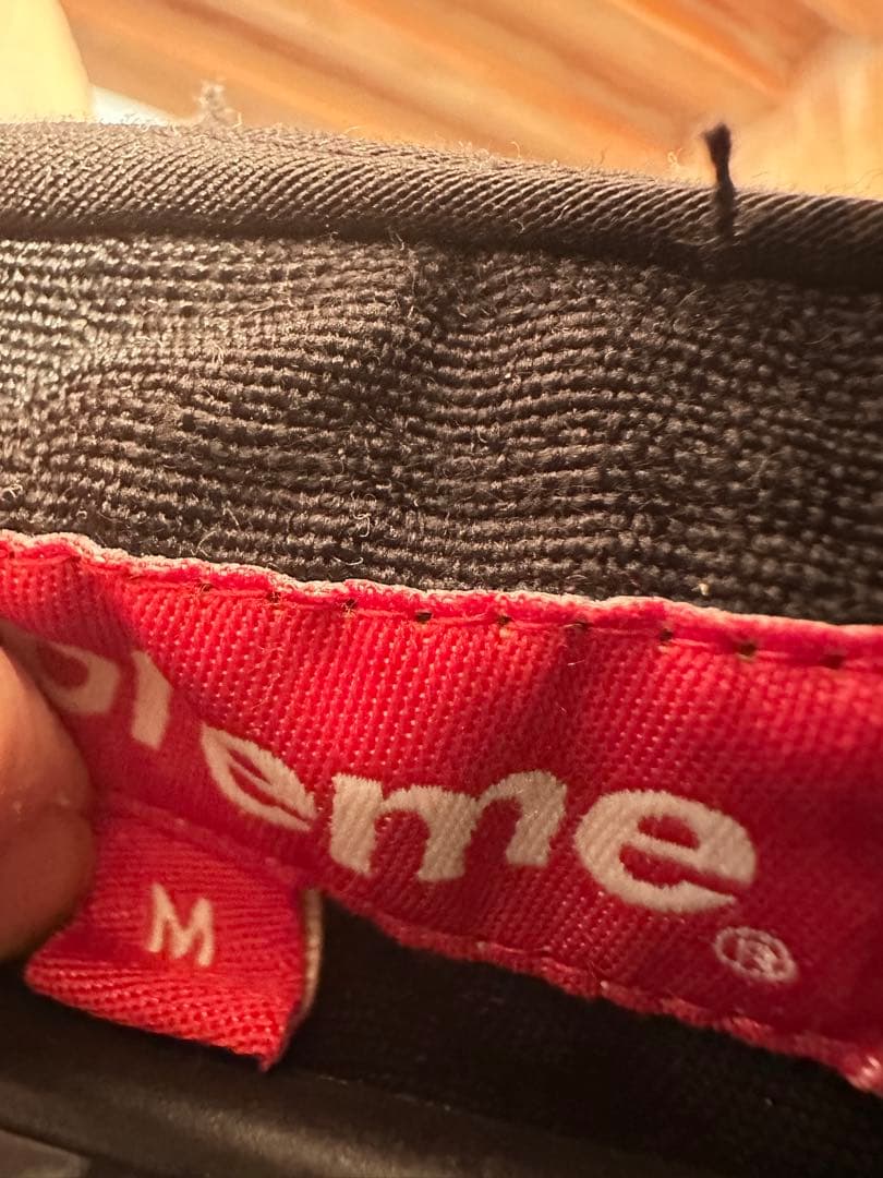 Supreme ブラック プルオーバージャケット