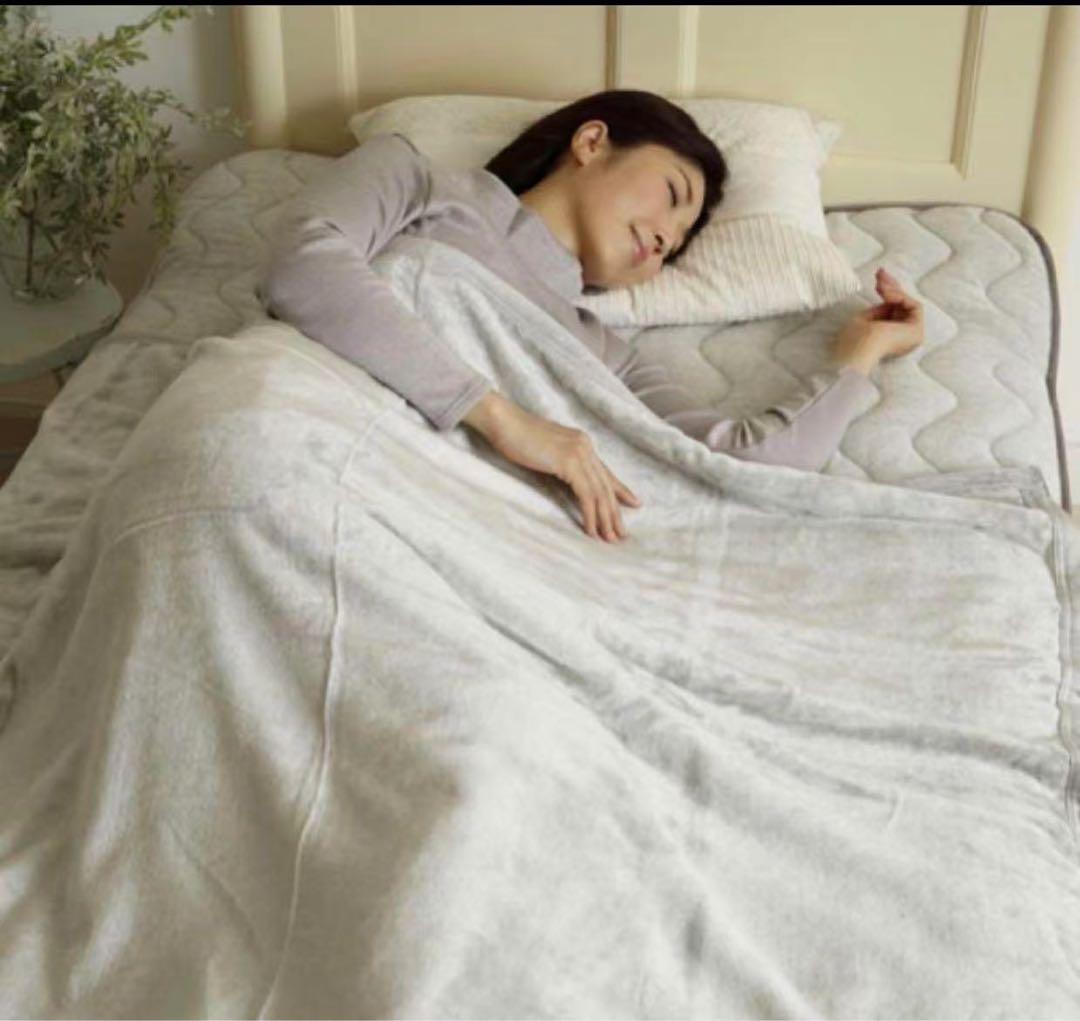 新品未使用　ＢＳファイン毛布セミダブルサイズ