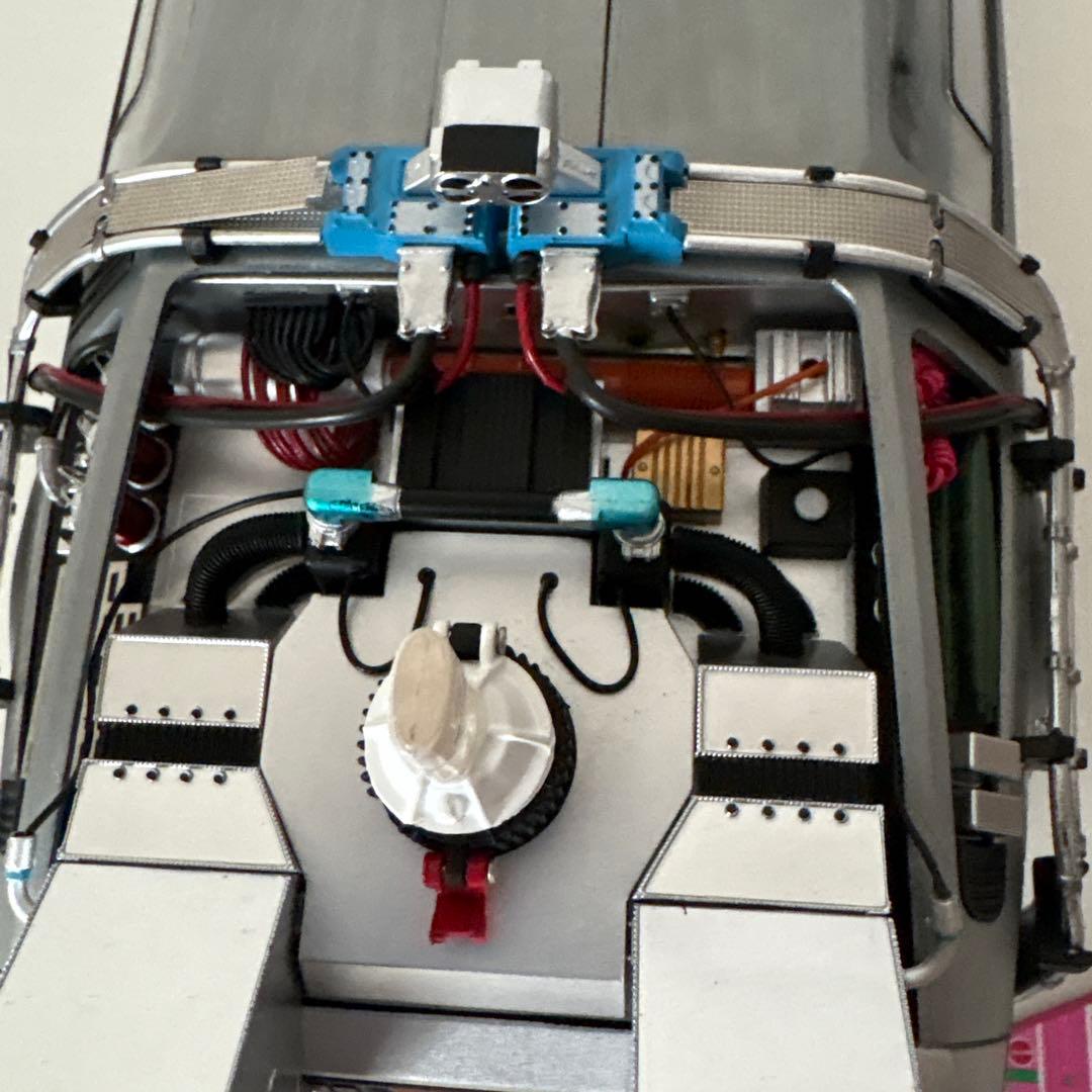 デロリアン　フィギュア　金属製　即発送