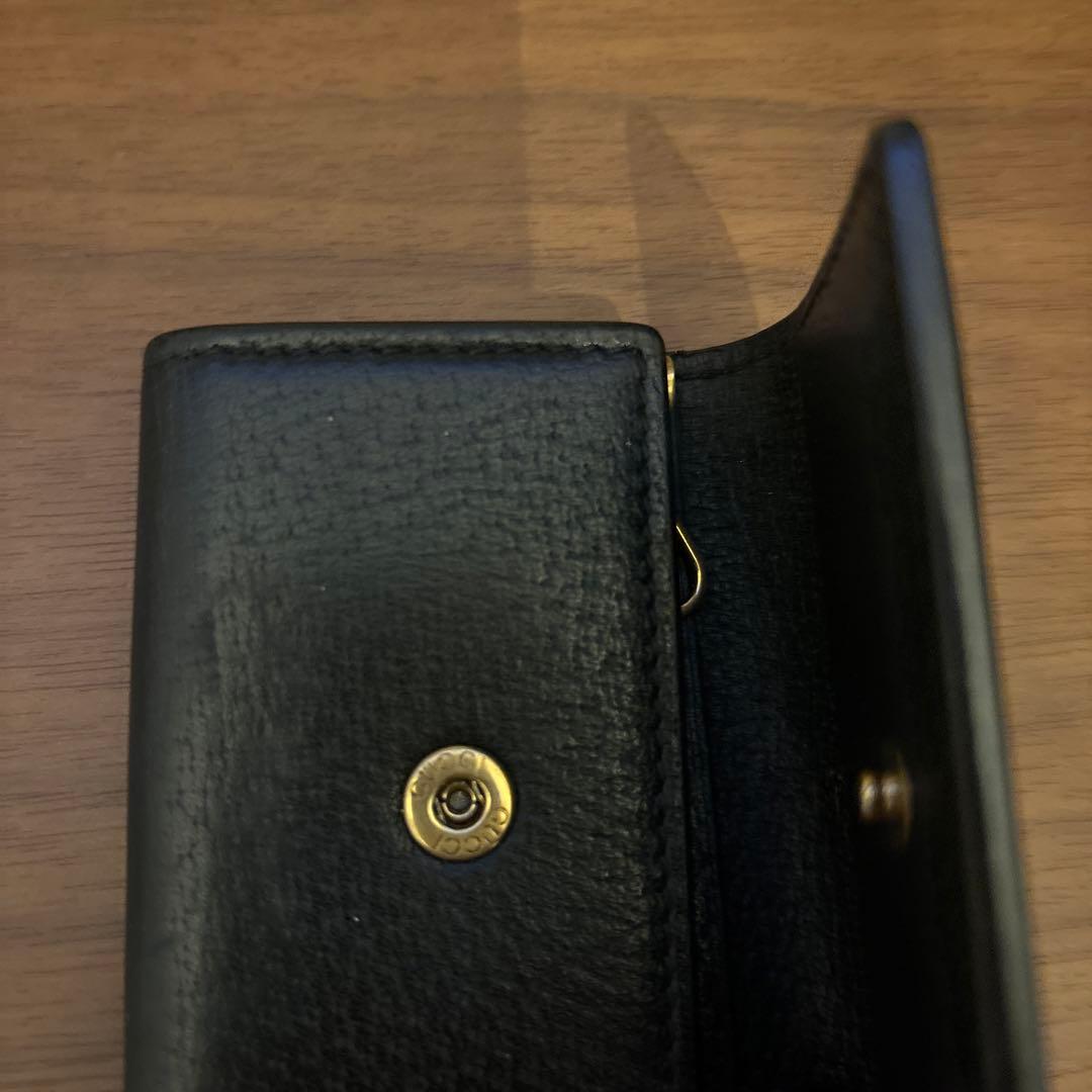 GUCCI ブラック レザー キーケース　ビー　蜂