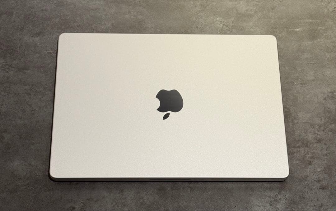 MacBookPro M4 シルバー メモリ24GB 美品/おまけ有