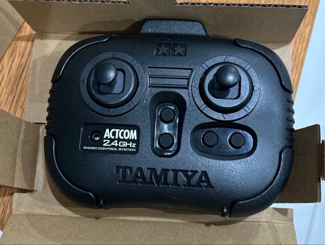 タミヤ1/35 電動ラジオコントロールタンク ドイツ4号戦車J型4chユニット付