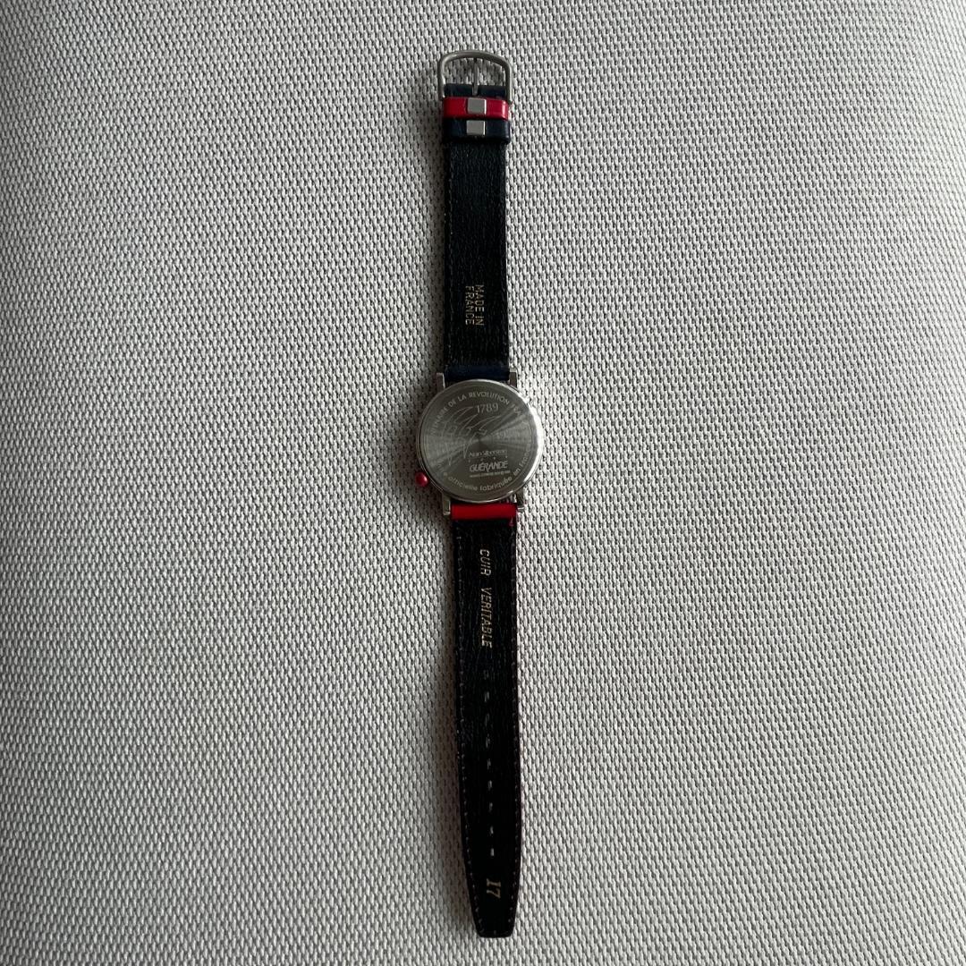 アランシルベスタイン　Alain Silberstein　クォーツ時計