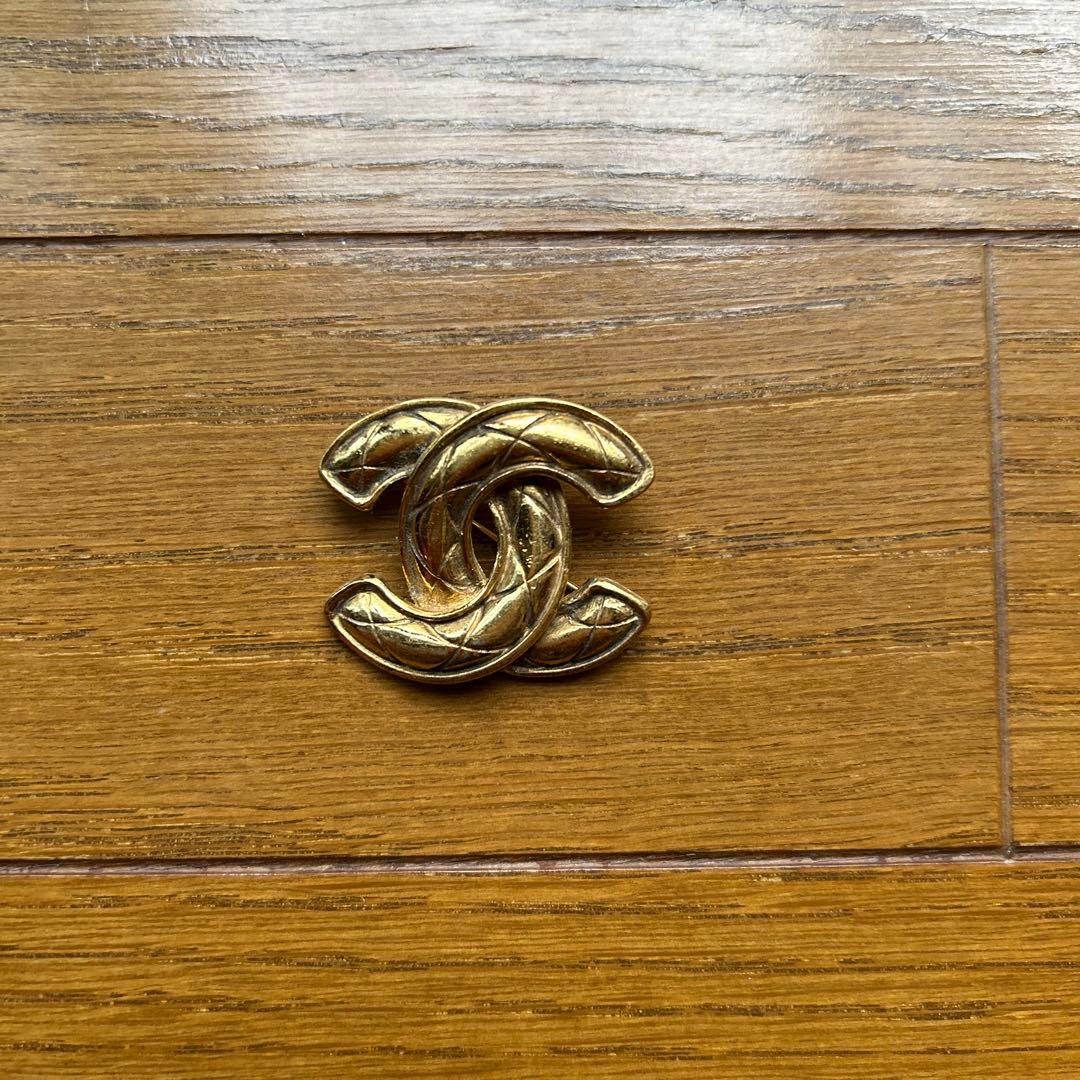 CHANELブローチ