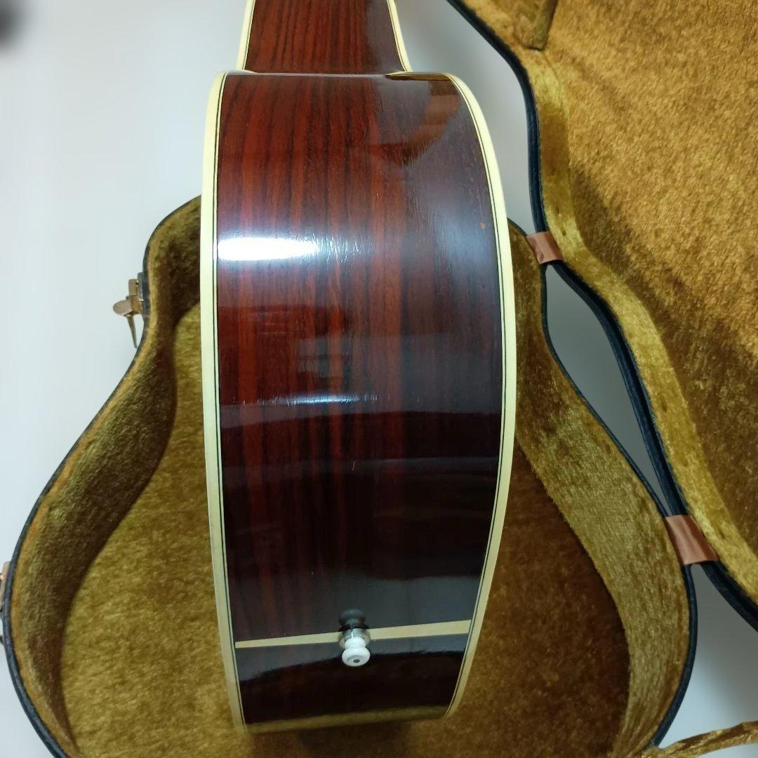 Three S AE-30 アコースティックギター ハードケース付き(ヤマハ製)