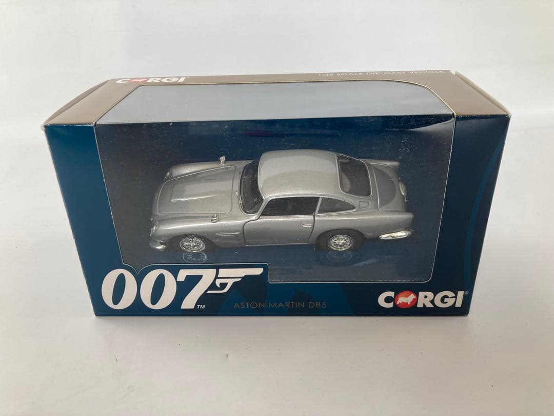 Corgi 007シリーズ ボンドカー 5種ビーグルセット！
