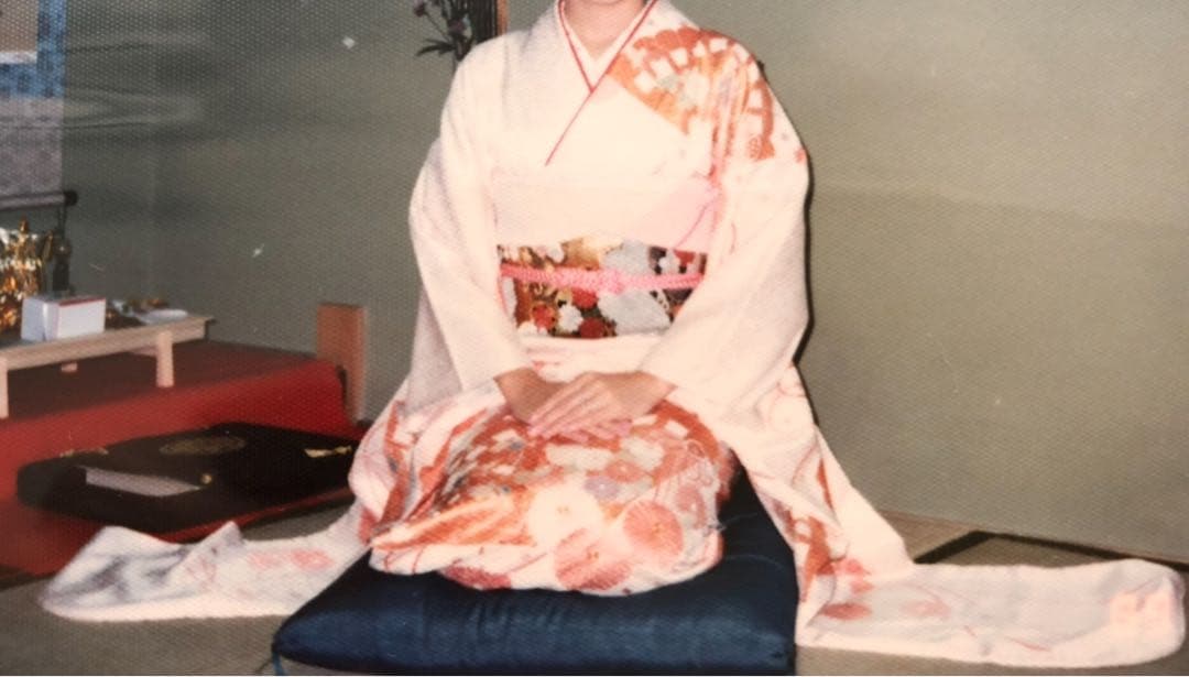 SALE振袖一式　帯あげ、帯締め付き　かんざしと同時購入で割引します