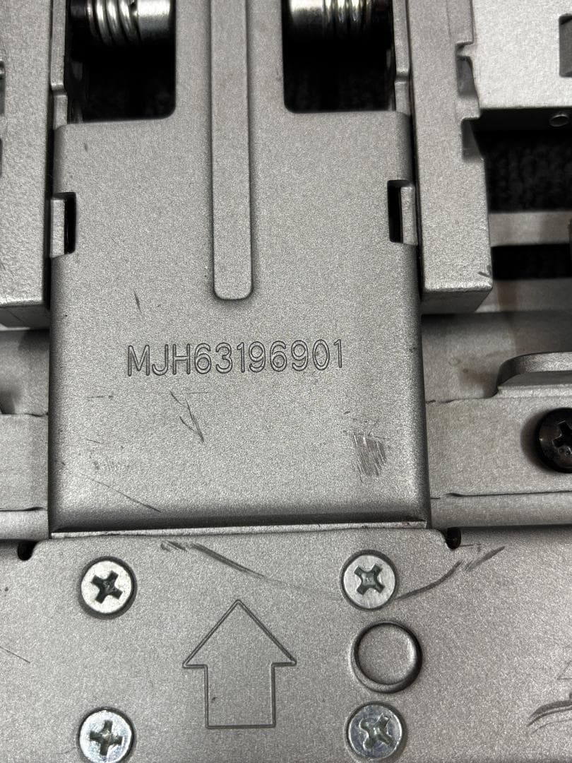 【中古】LG LSW240B 壁掛け金具