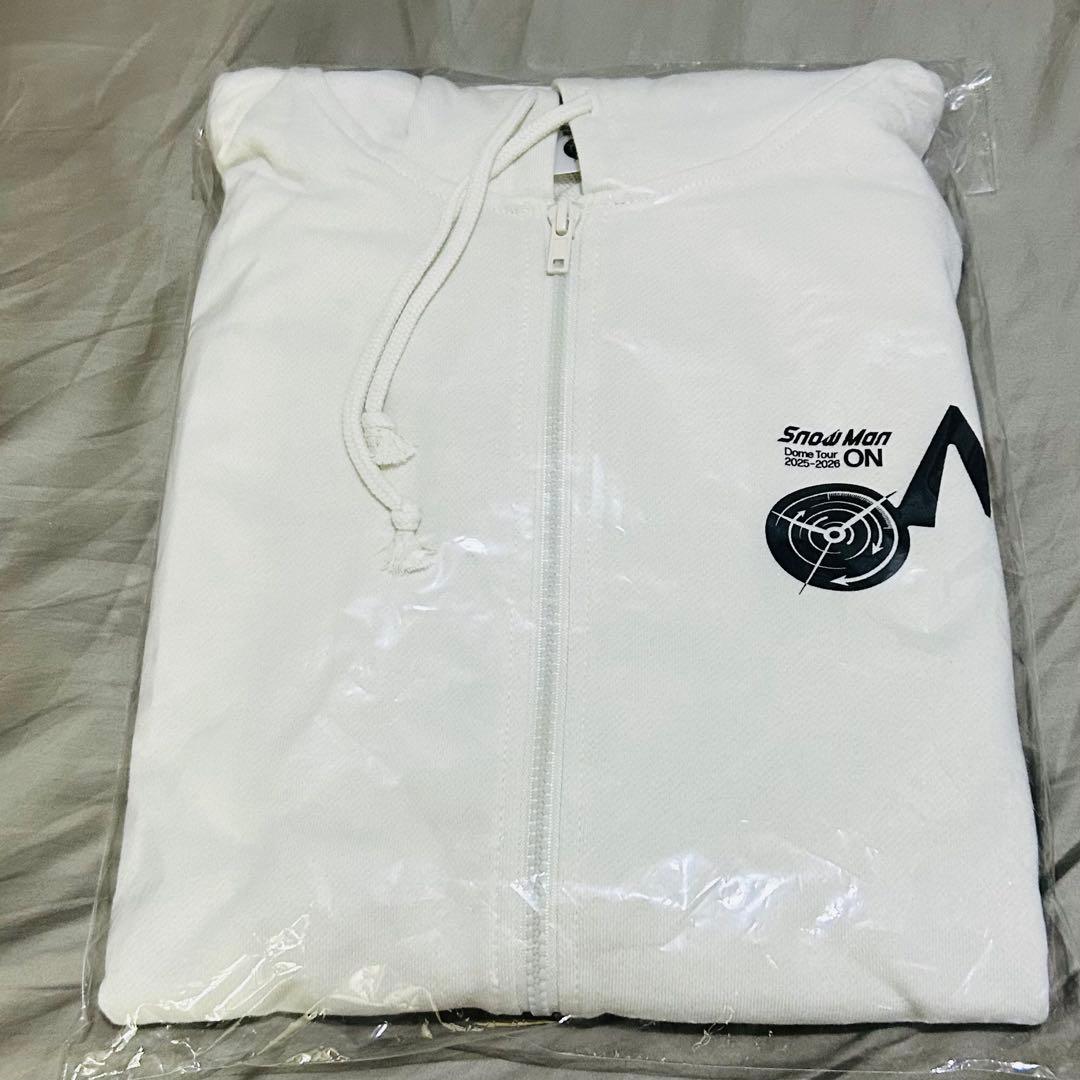 Man ON ツアーグッズ【いつもより大きいサイズ(XL)】パーカー