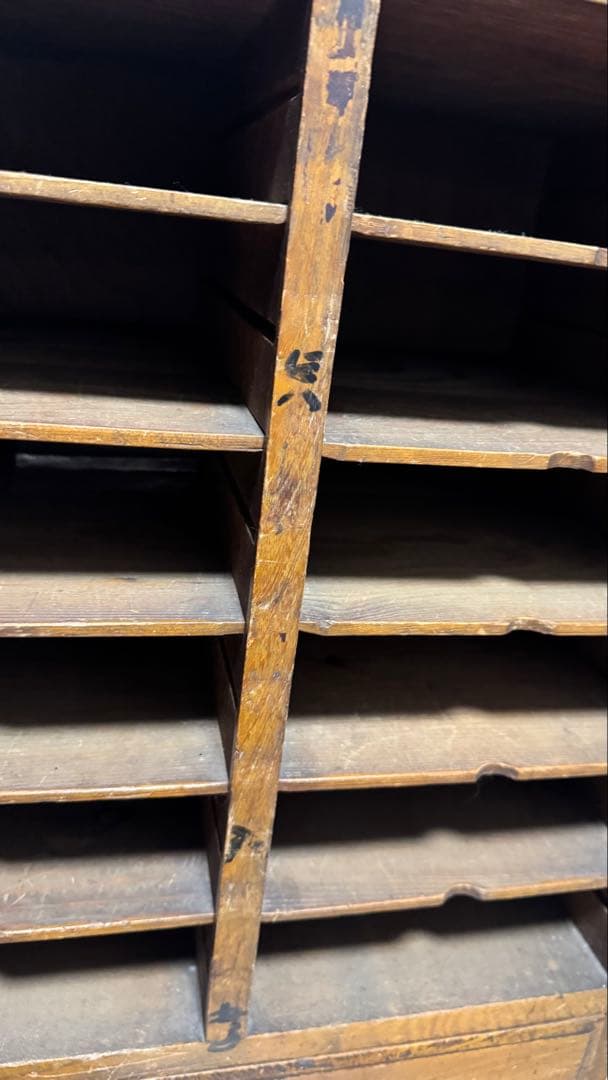 カルテ棚　木製収納棚 引き出し付き