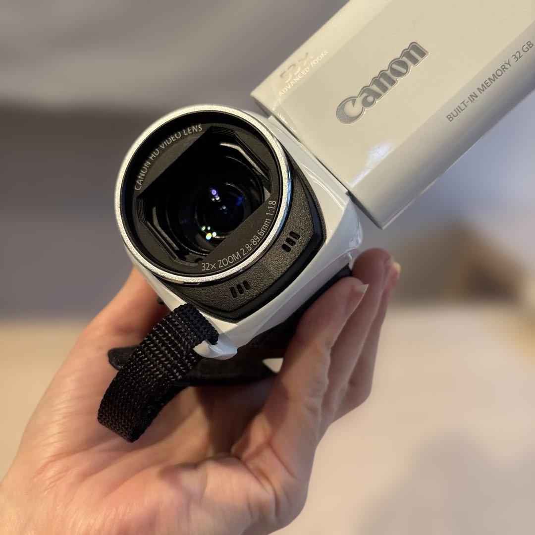 Canon IVIS HF R42 ビデオカメラ 本体　充電器　バッテリー