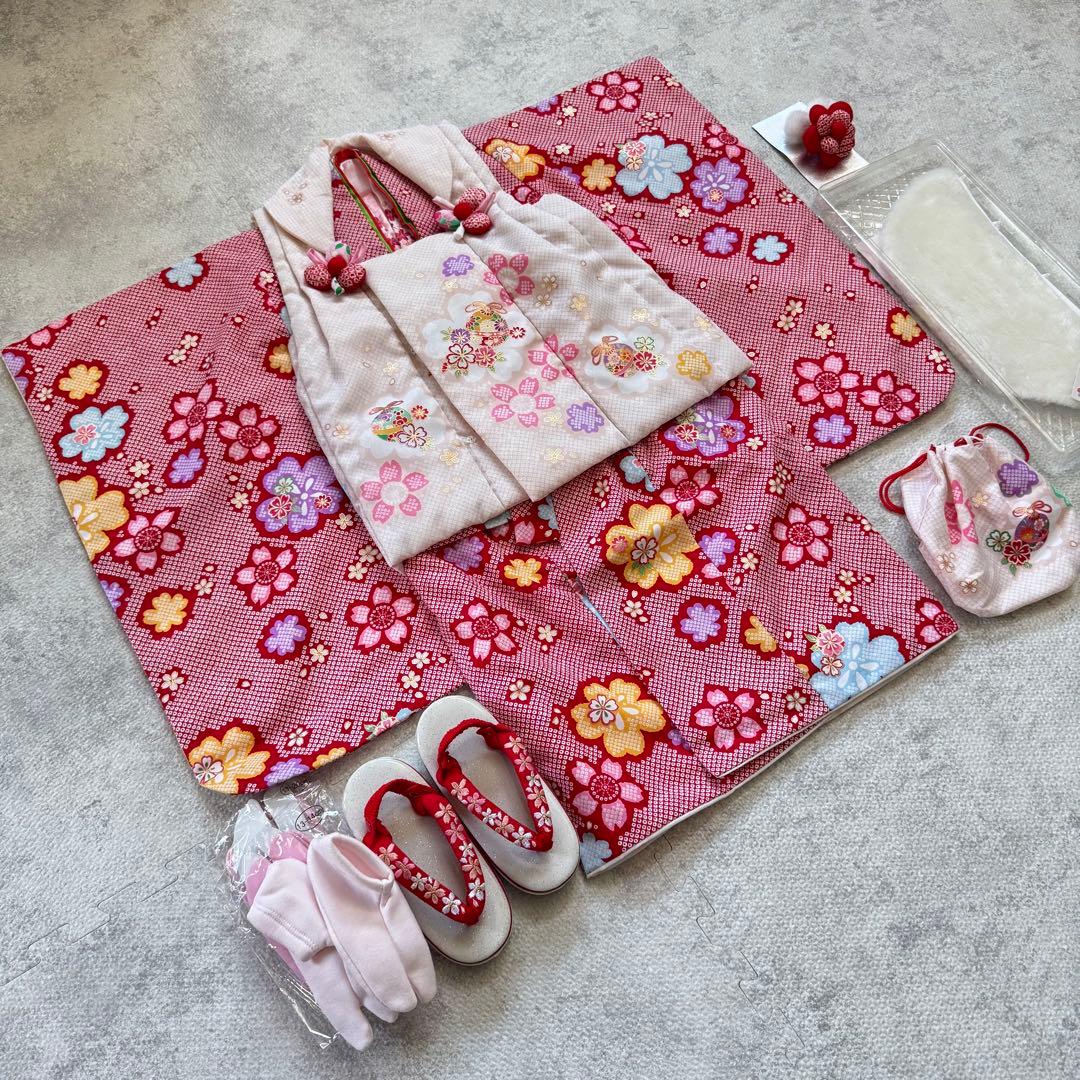 七五三 花ひめ　赤とピンク花柄　三歳　着物　箱付きです