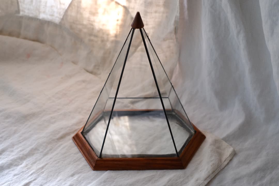 フランスアンティーク｜ヘキサゴンのテラリウム