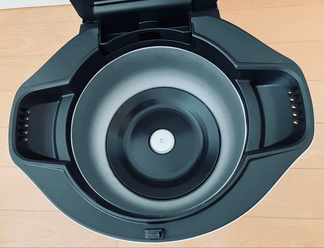 SHARP HEALSIOホットクック pro2.4L ホワイト 2025年製