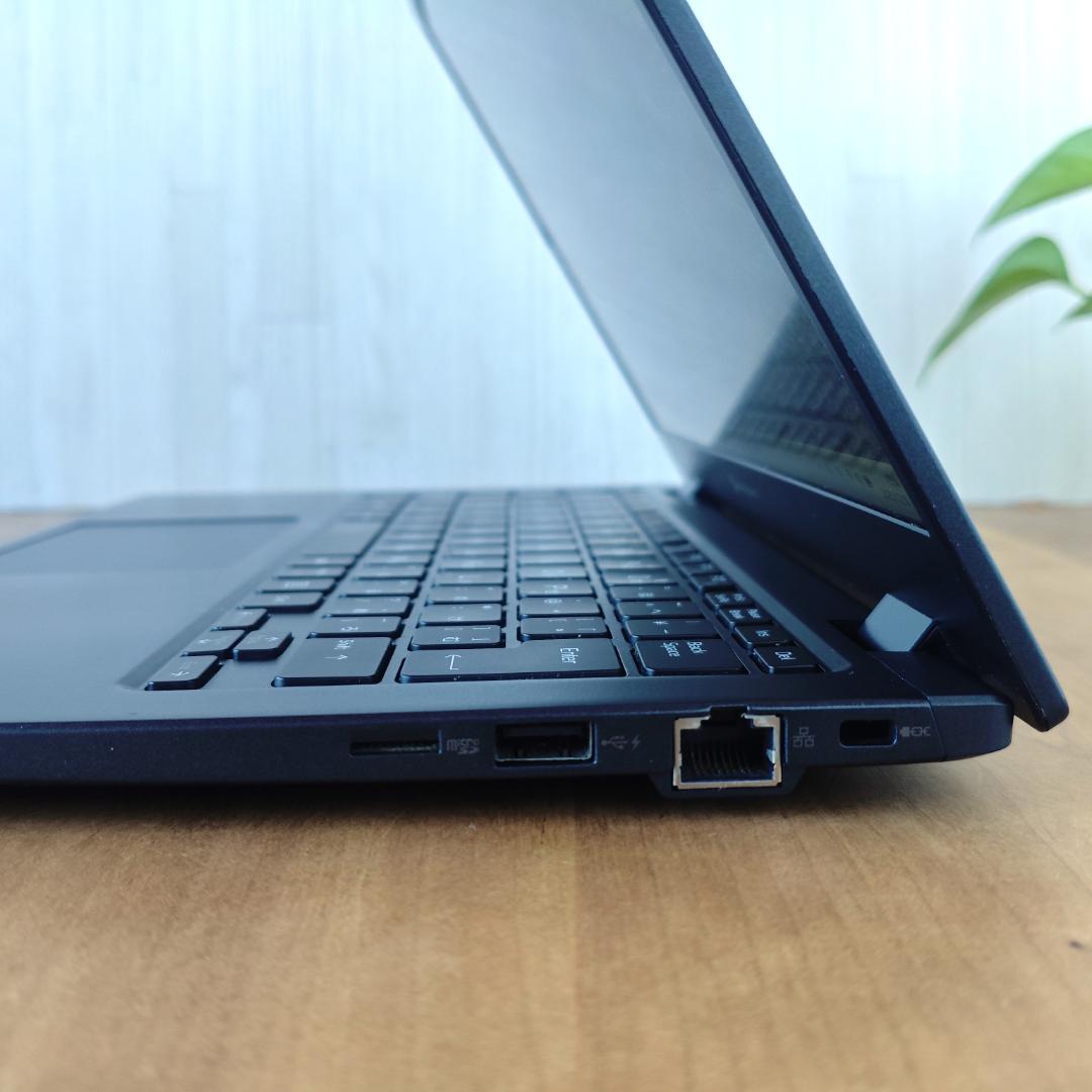 極美品！液晶・バッテリ新品 dynabook G83/HS 第11世代⑮