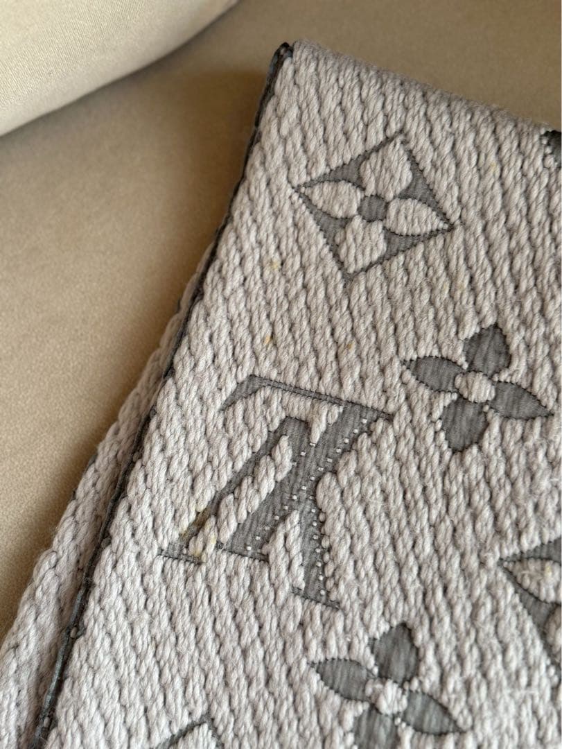 パトラッシュ様◆グレー ヴィトン　マフラー グレー