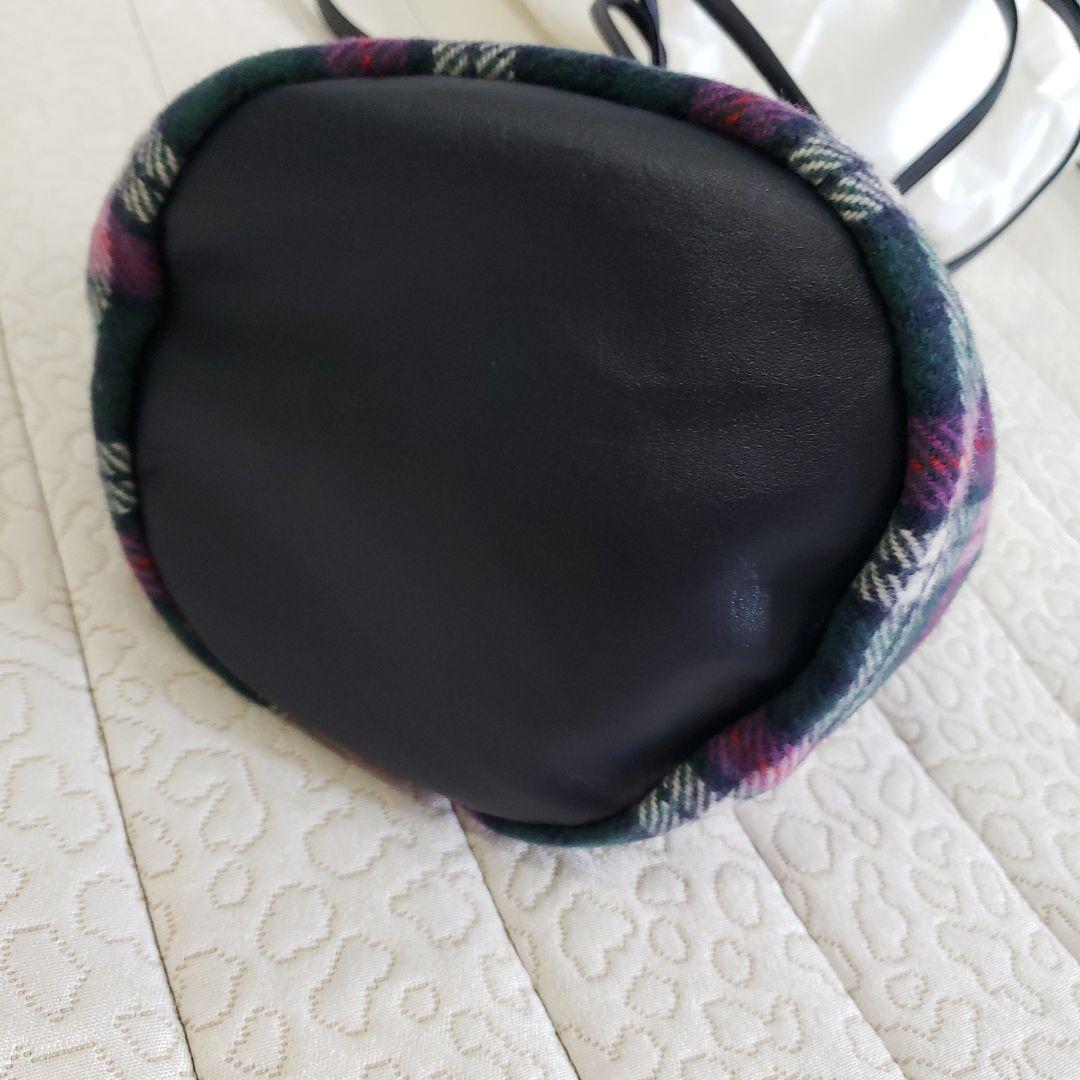 ファミリアのショルダーバッグ 秋冬