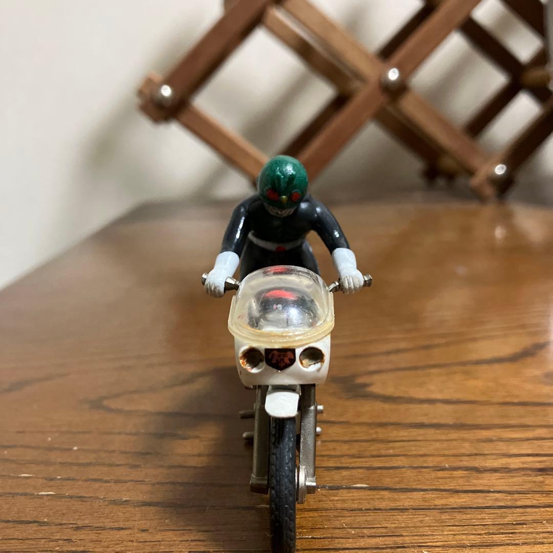 仮面ライダー　サイクロン号　超合金　レトロ