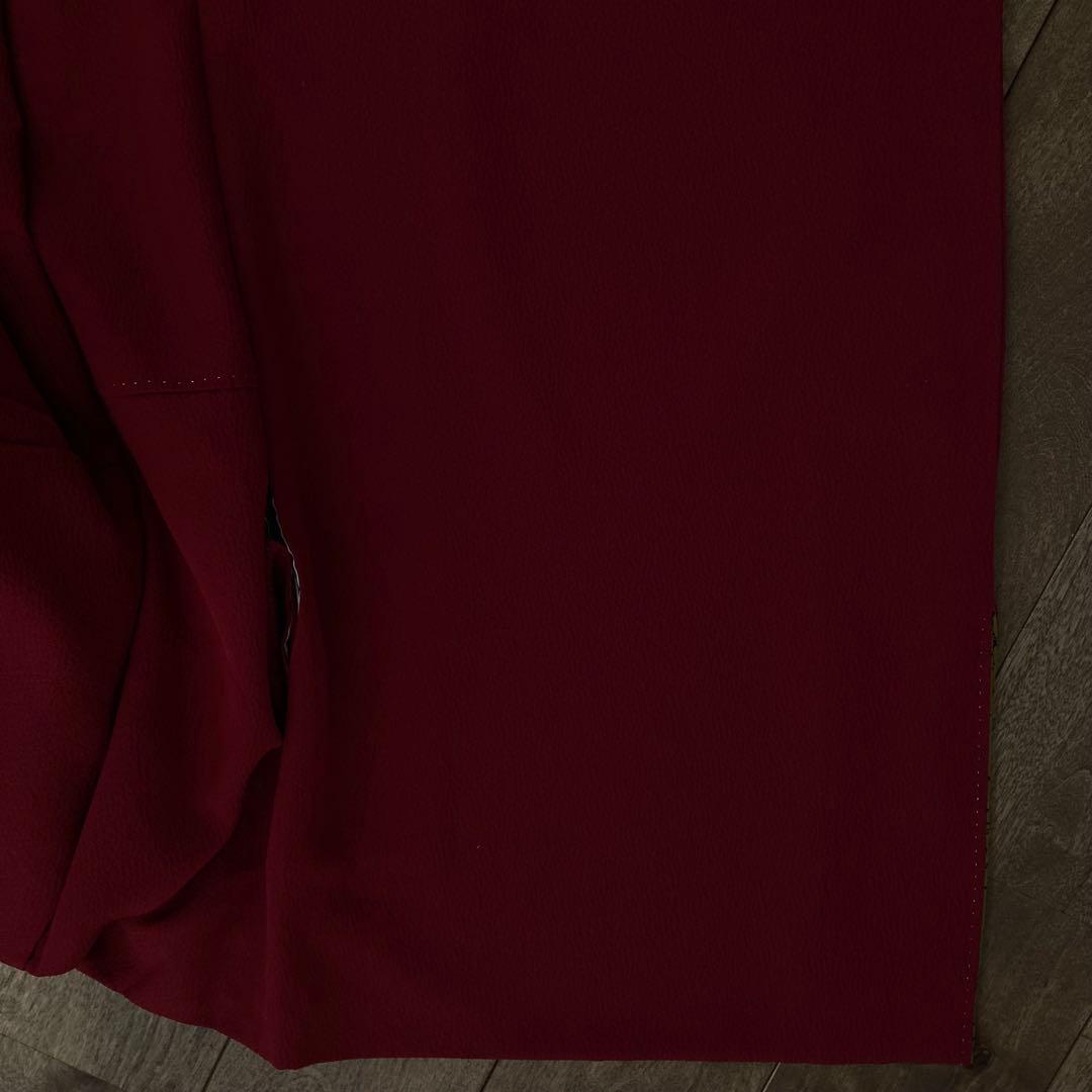 n*i様 赤い振袖 花柄刺繍 黒い帯 成人式 振袖