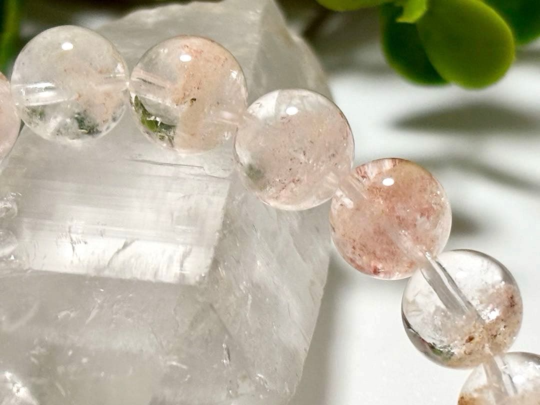 虹　無限の愛と大いなる幸運を象徴する究極守護石　幻の桃源郷龍神庭園水晶