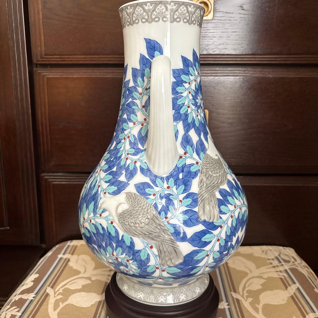 香蘭社　天皇陛下御在位六十年記念　月桂樹鳩環付花瓶