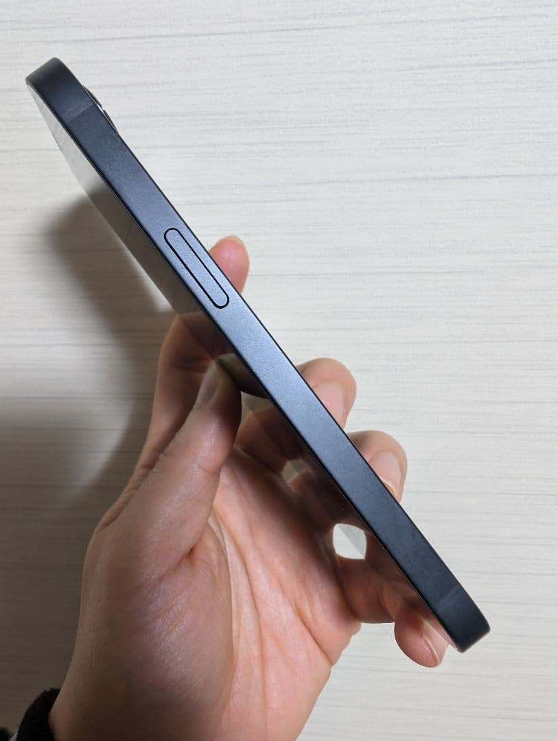 31日まで期間限定 バッテリー容量100% iPhone 16e 128GB