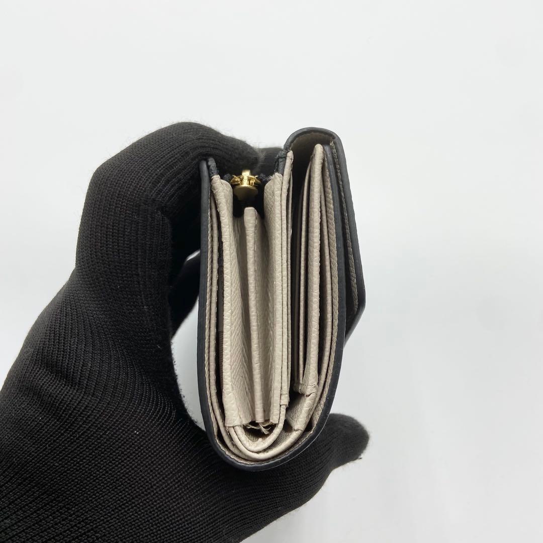 極美品　アニエスベー　折り財布　ロゴ金具　TAW05-01 レザー　ブラック